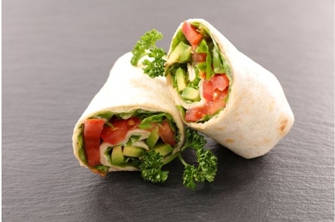 Eiwrap met gerookte forel en avocado Recept eiwrap met gerookte forel en avocado gezonde maaltijd gezond gewicht