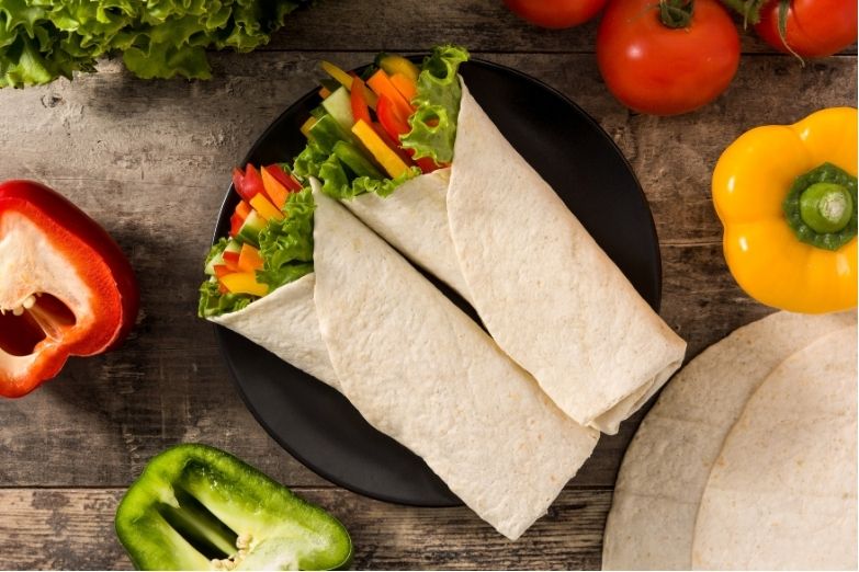 Recept tortilla met groenten en avocadosaus - lekkere gezonde en makkelijk lunch