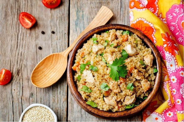 Wokschotel met kip en amandelen Gezond recept wokschotel met kip en amandelen